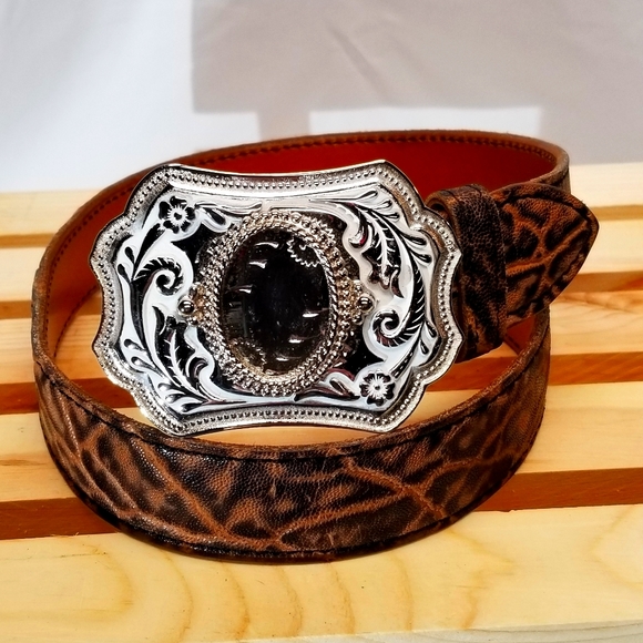 NWOT, western buckle, silver/white, gem insert